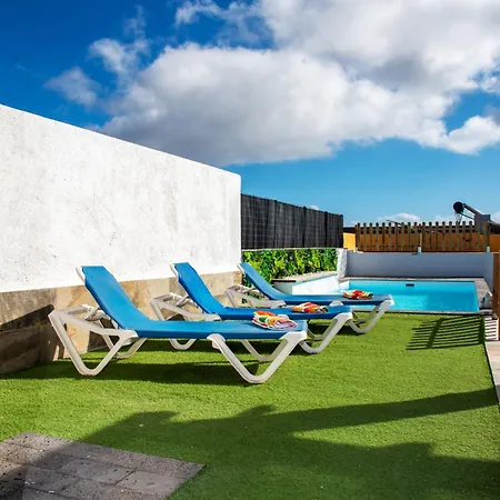 Villa Family Dreams - Private Heated Pool With Additional Cost