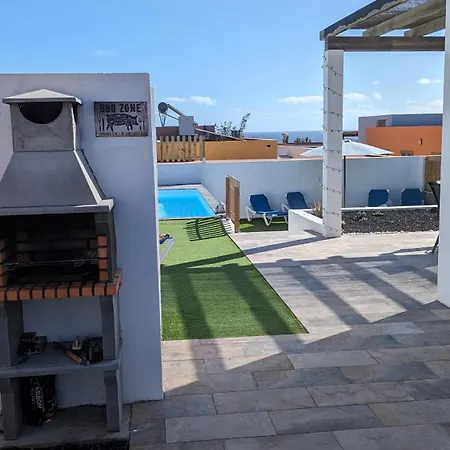 Family Dreams - Private Heated Pool With Additional Cost Villa