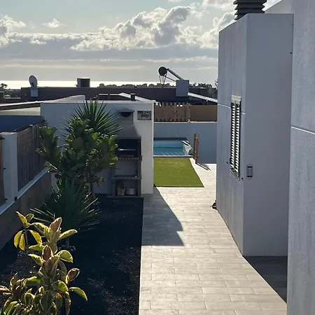 Family Dreams - Private Heated Pool With Additional Cost Villa