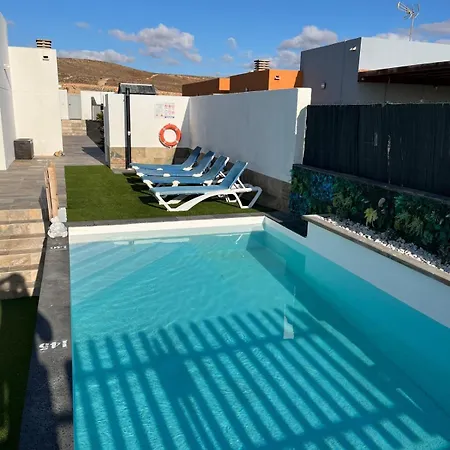 Family Dreams - Private Heated Pool With Additional Cost Villa *