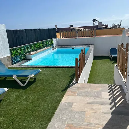 Villa Family Dreams - Private Heated Pool With Additional Cost